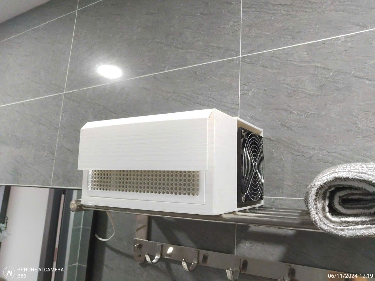 [3] Ảnh chụp từ phải qua trái